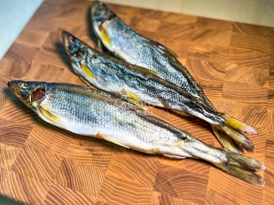 Синец вяленый: Корюшка без икры вяленая ГОСТ (крупная)