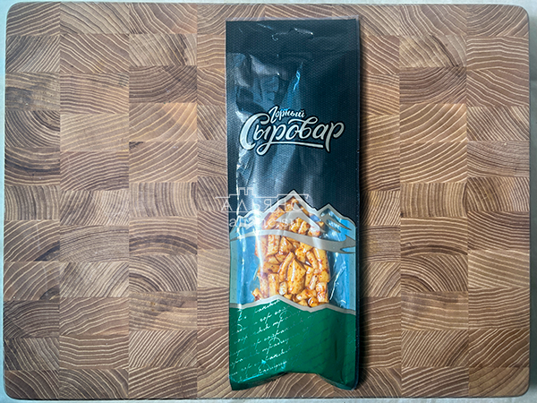 Сыр 60 гр ГОРНЫЙ СЫРОВАР (Бочонок копчёный с аджикой) в Домодедово